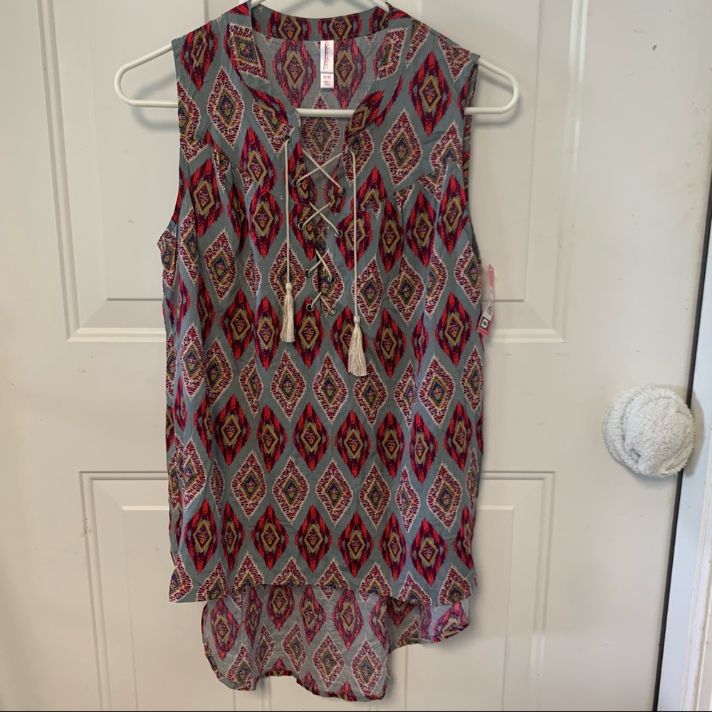 Xhilaration Womens Pullover Gray Background Sleeveless High-Low Top Sz M